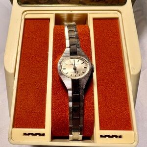 Ladies watch by Caravelle by Bulova, Band marked France, N7,stainless steel back